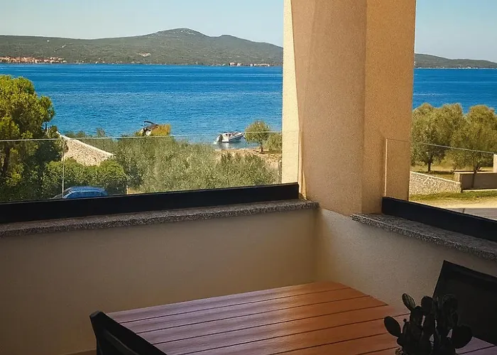 Borelli * Sveti Petar (Zadar)